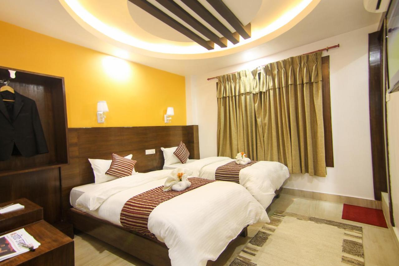 Hotel Lakeside Pvt. Ltd. Pokhara Exterior photo